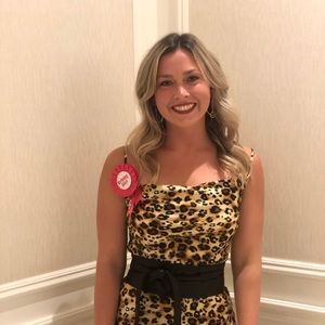 Meet your Posher, Jennifer